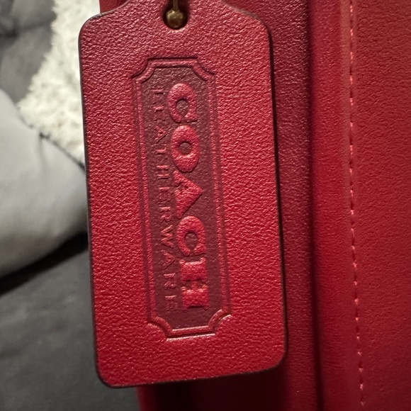 Coach Ruby Leather Curve Zip Bag - Picture 7 of 8